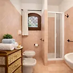 La Piccola Perla - With Terrace And Pool Apartamento