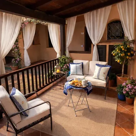 La Piccola Perla - With Terrace And Pool Appartement *