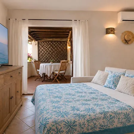 La Piccola Perla - With Terrace And Pool