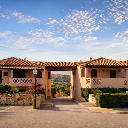 아파트 La Piccola Perla - With Terrace And Pool
